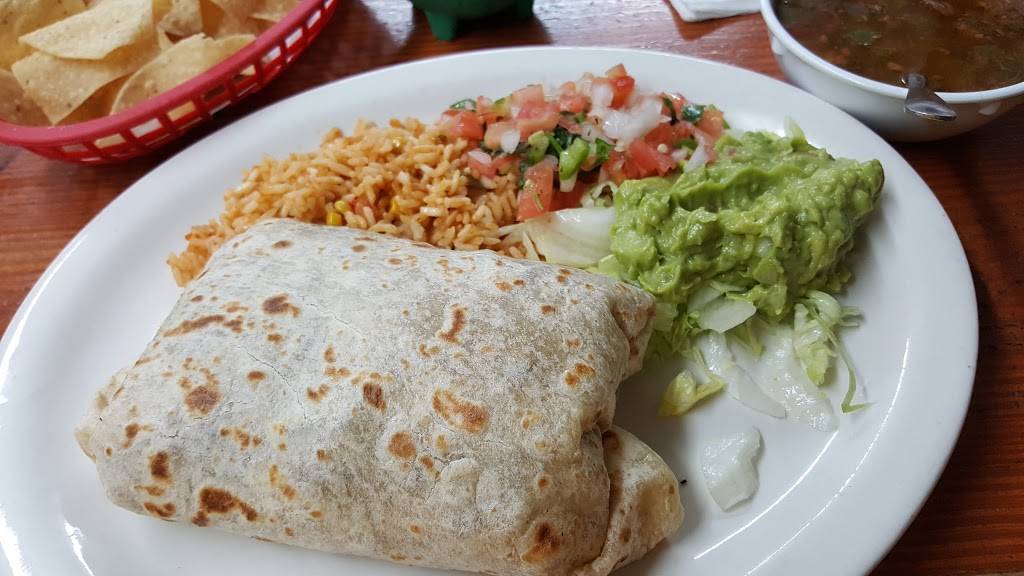 Don Chile Mexican Restaurant | restaurant | 635 McCarty St, Houston, TX 77029, USA | 7136742455 OR +1 713-674-2455