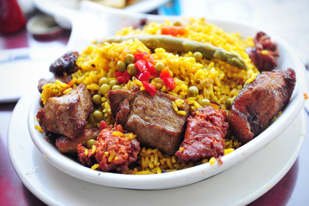 Felix Continental Cafe | cafe | 36 Plaza Square, Orange, CA 92866, USA | 7146335842 OR +1 714-633-5842