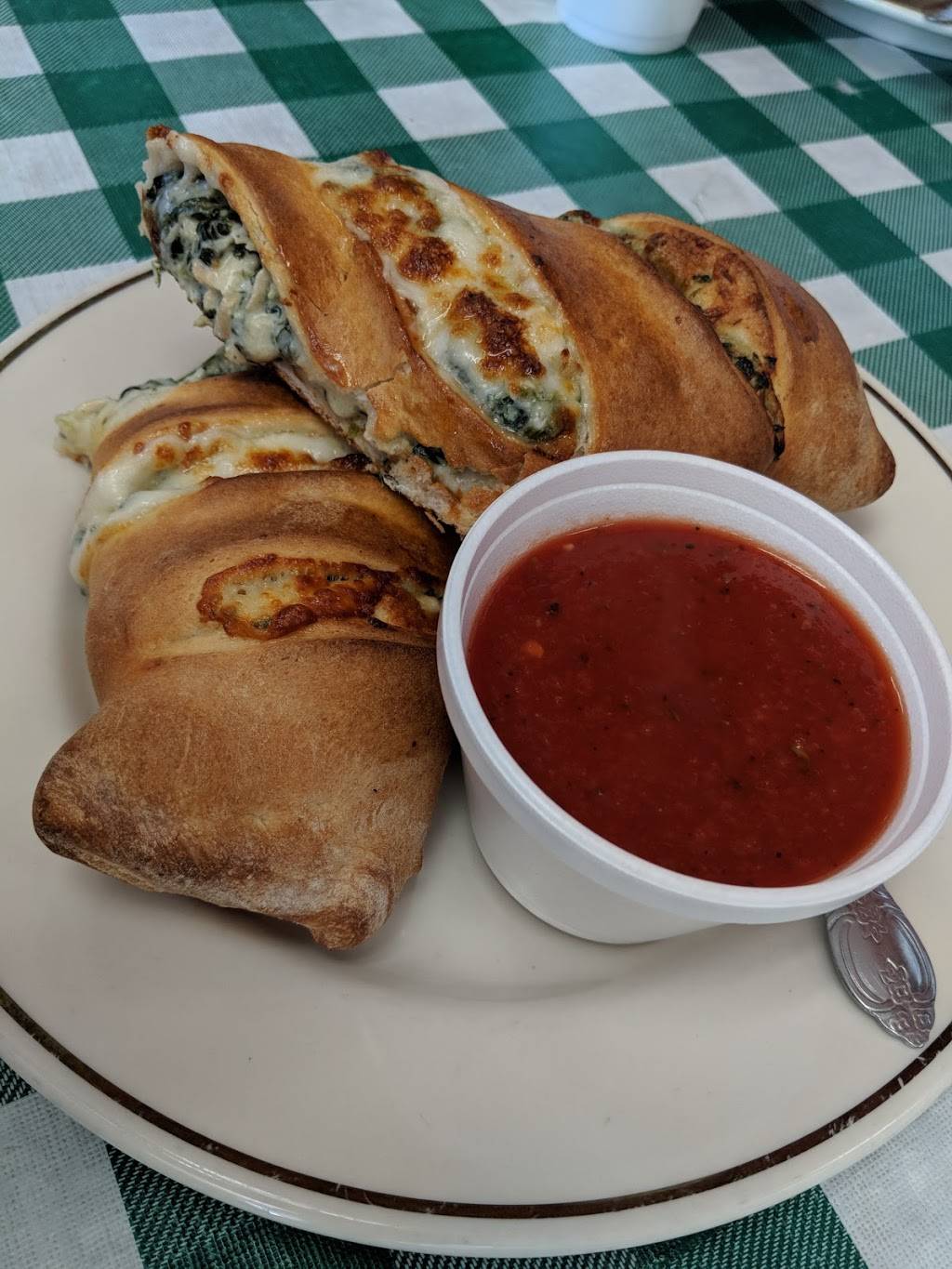 Chicago Calzone | meal delivery | 2215 Winkler Ave, Fort Myers, FL 33901, USA | 2393374646 OR +1 239-337-4646