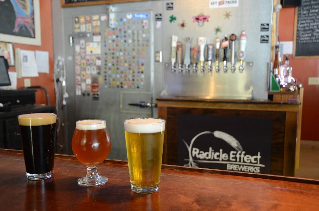 Radicle Effect Brewerks | restaurant | 1340 31st St, Rock Island, IL 61201, USA | 3092837605 OR +1 309-283-7605