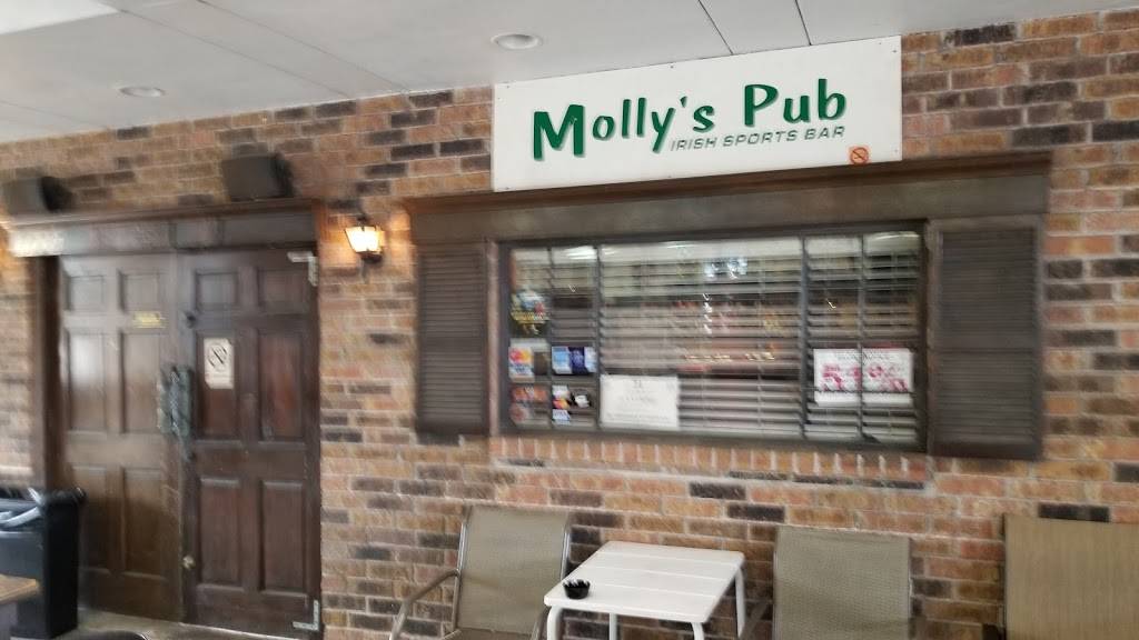 Mollys Pub | restaurant | 11128 Westheimer Rd, Houston, TX 77042, USA | 7137899580 OR +1 713-789-9580