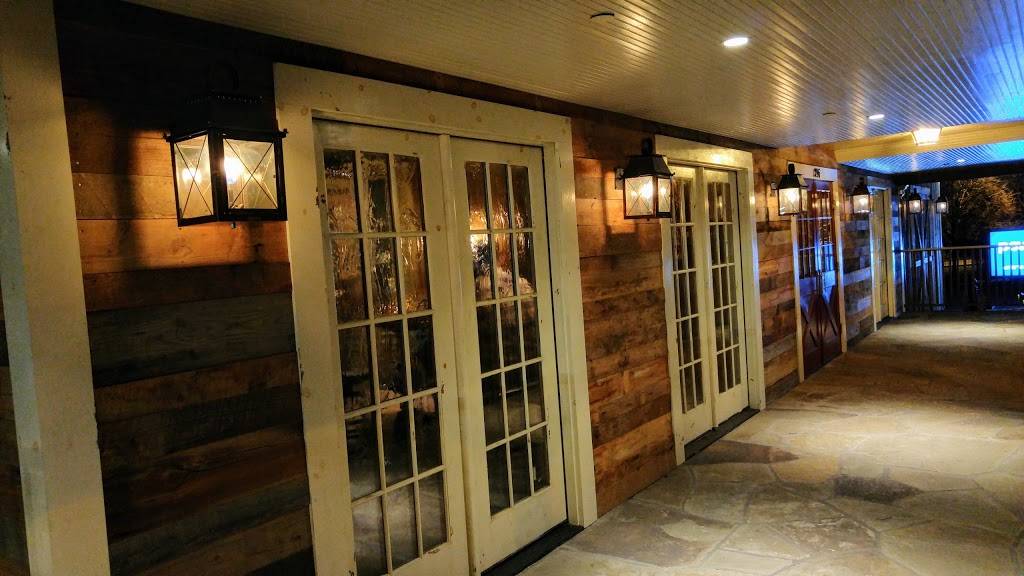 The Barrow House | restaurant | 1296 Van Houten Ave, Clifton, NJ 07013, USA | 8623367070 OR +1 862-336-7070