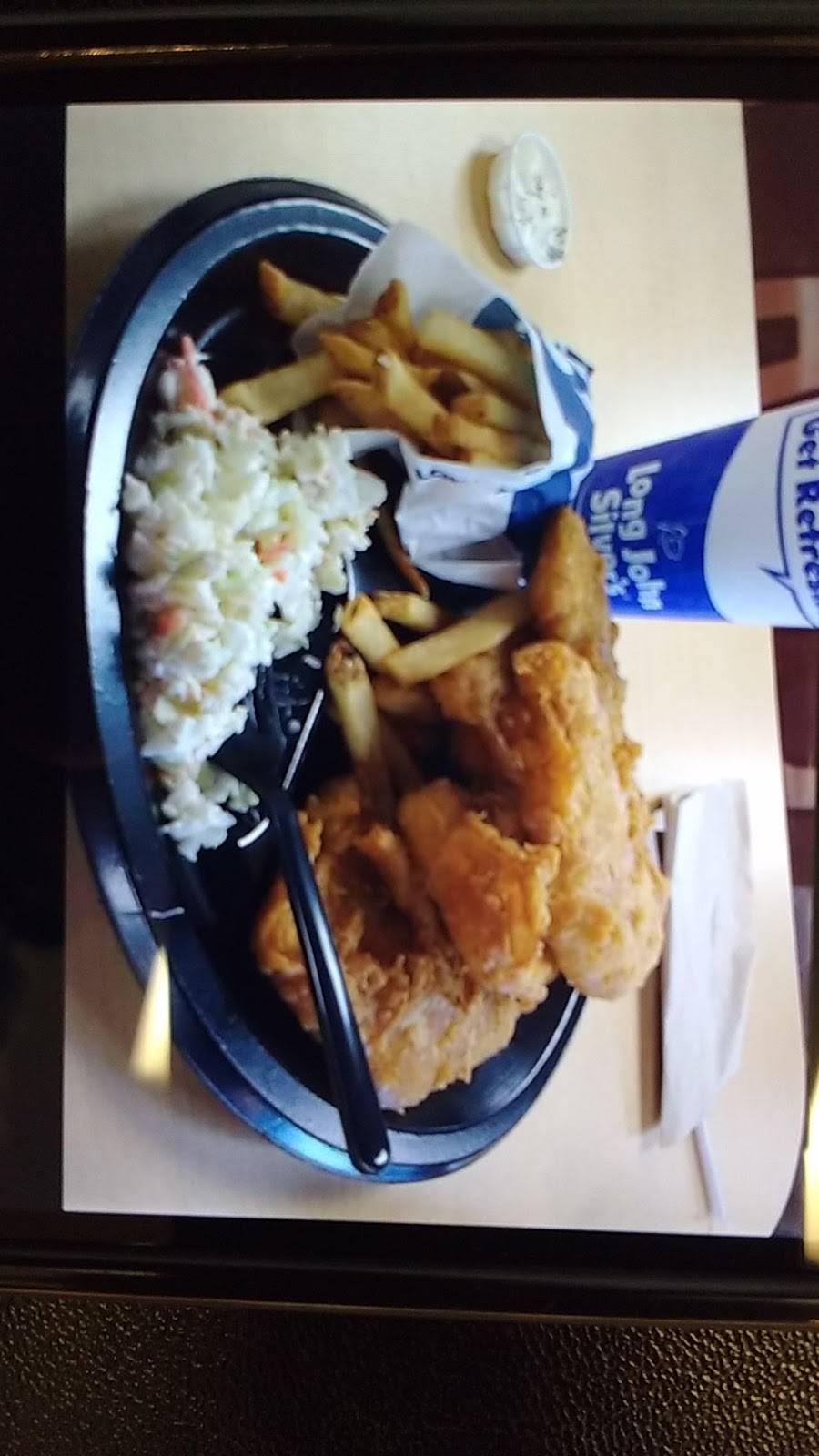 Long John Silvers | restaurant | 6929 Harrisburg Blvd, Houston, TX 77011, USA | 2818889589 OR +1 281-888-9589