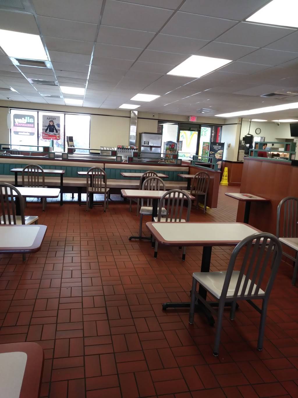 McDonalds | cafe | 1402 Allen St, Springfield, MA 01118, USA | 4137838044 OR +1 413-783-8044