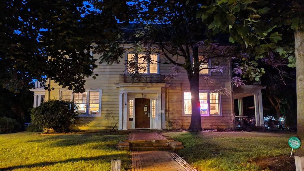 Rama Thai Café | restaurant | 1129 E Walnut St, Springfield, MO 65806, USA | 4178653204 OR +1 417-865-3204