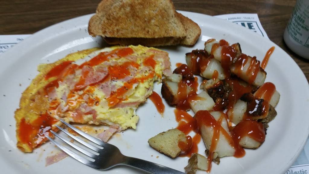 Andersons Cozy Corner | restaurant | 416 W Washington Ave, Elmira, NY 14901, USA | 6077343081 OR +1 607-734-3081