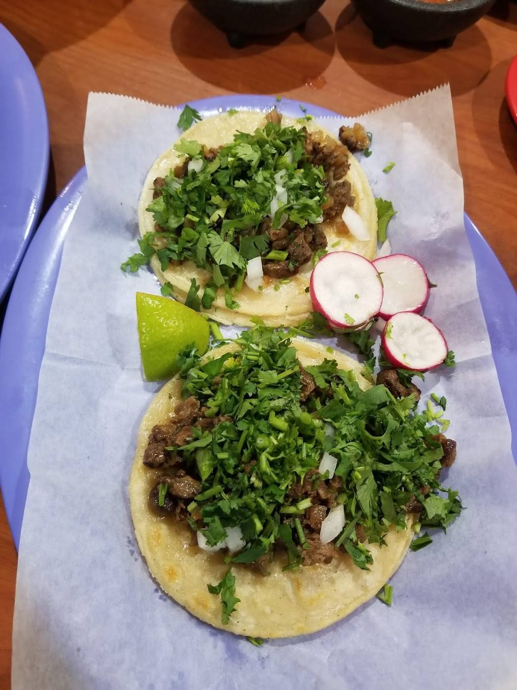 Los Laureles | restaurant | 1518 E Grand Ave, Des Moines, IA 50316, USA | 5152652200 OR +1 515-265-2200