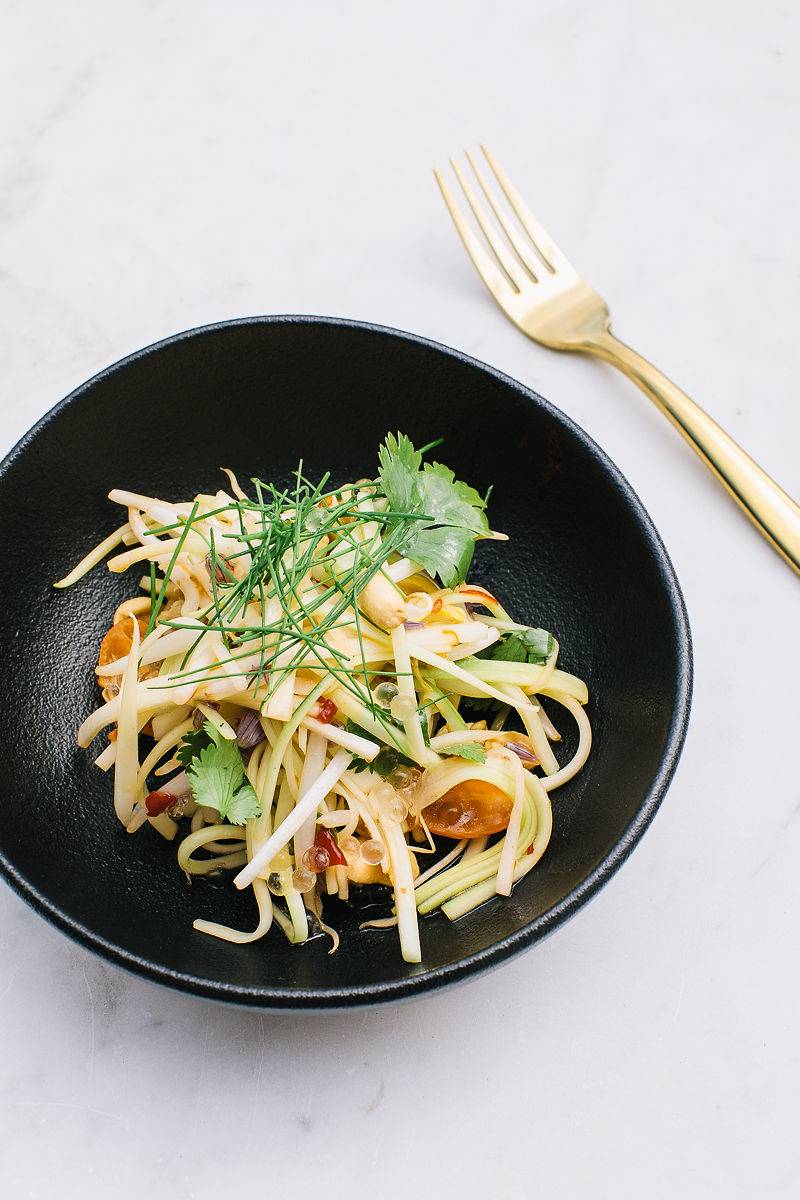 Roxana Bar | restaurant | 131 N Water St, Edgartown, MA 02539, USA | 5086274047 OR +1 508-627-4047