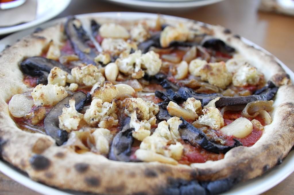 Als Pizza | restaurant | 240 3rd St, Neptune Beach, FL 32266, USA | 9048536773 OR +1 904-853-6773