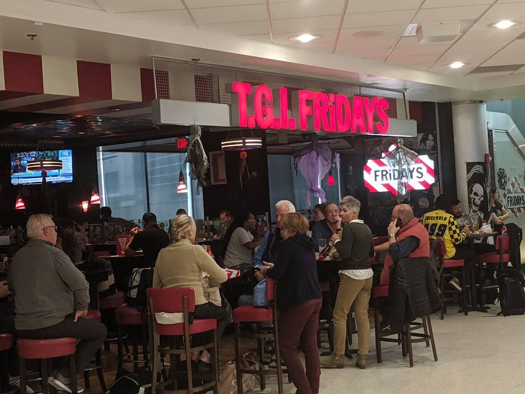 TGI Fridays | restaurant | 4200 NW 21st St Gate D-36, Miami, FL 33122, USA | 3058691460 OR +1 305-869-1460