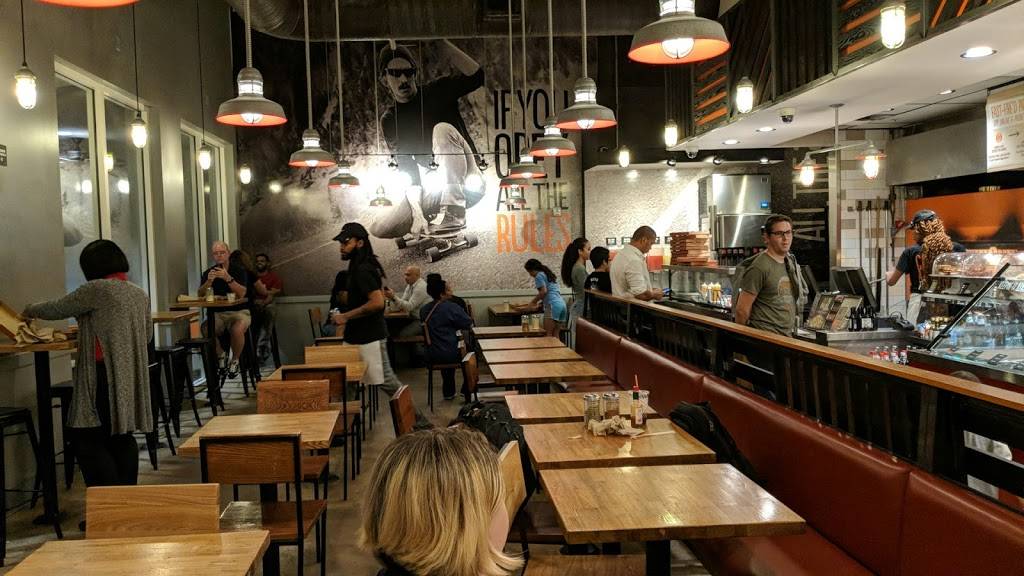 Blaze Pizza | meal takeaway | 2135 S University Dr, Davie, FL 33324, USA | 9545075026 OR +1 954-507-5026