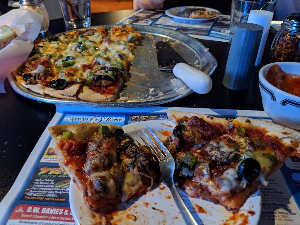 Angelos Family Pizzeria | restaurant | 1206 N 6th St, Wausau, WI 54403, USA | 7158456225 OR +1 715-845-6225