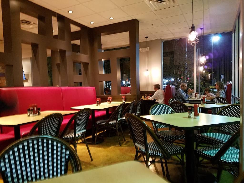 The Loop Pizza Grill | restaurant | 450 State Rd 13, Jacksonville, FL 32259, USA | 9042302202 OR +1 904-230-2202