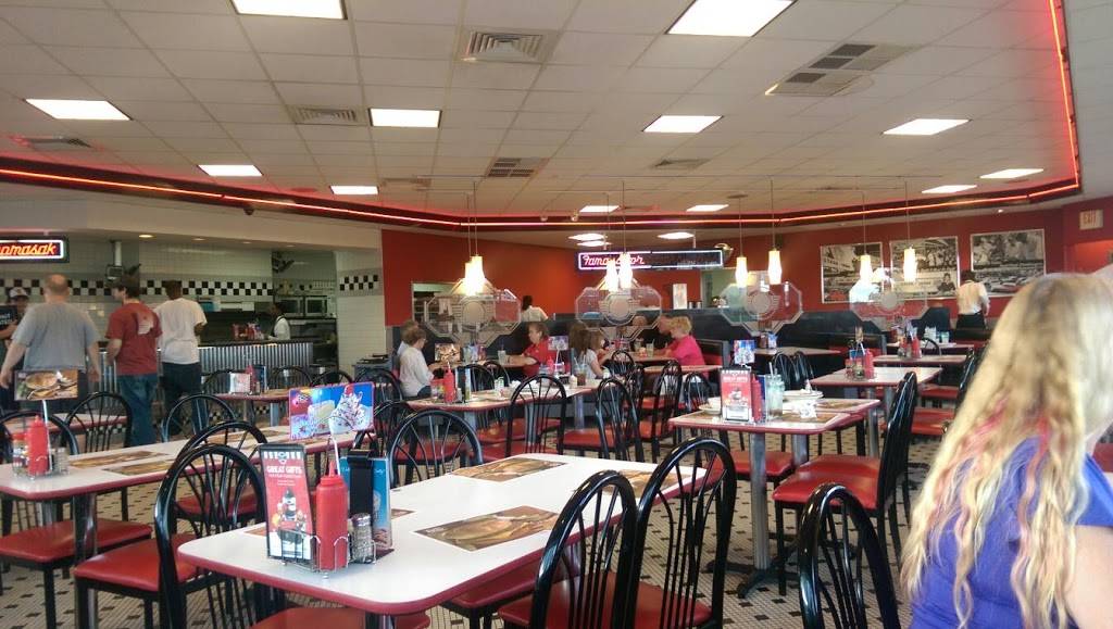 Steak n Shake | restaurant | 1680 Scottsville Rd, Bowling Green, KY 42104, USA | 2707839260 OR +1 270-783-9260