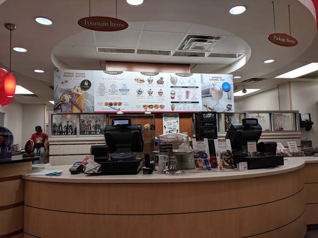 Oberweis Ice Cream and Dairy Store | restaurant | 30 Roselle Rd, Schaumburg, IL 60193, USA | 8475340544 OR +1 847-534-0544