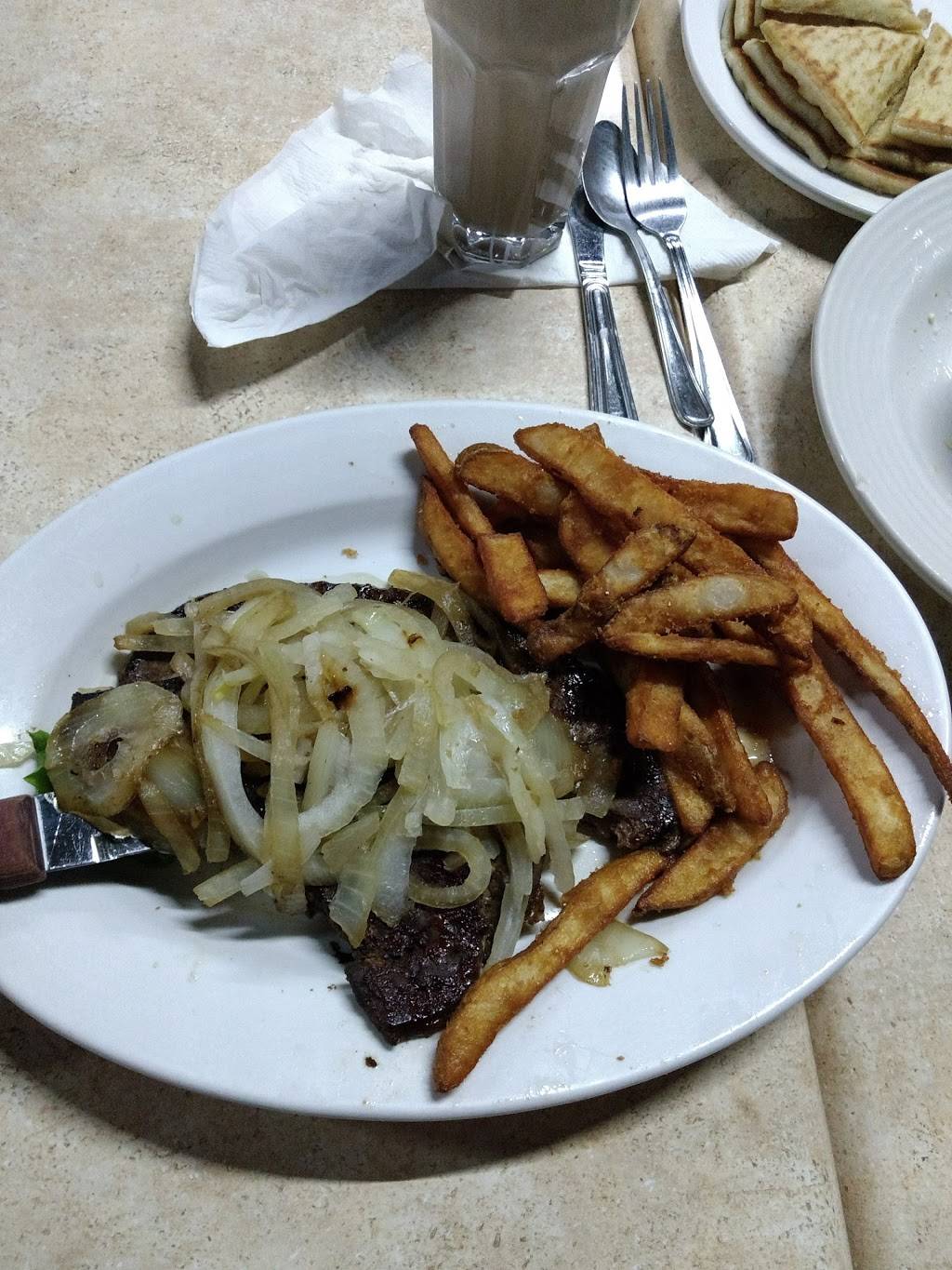 Bunker Hill Chill and Grill | restaurant | 4203 30th Street, Dorr, MI 49323, USA | 6168968103 OR +1 616-896-8103