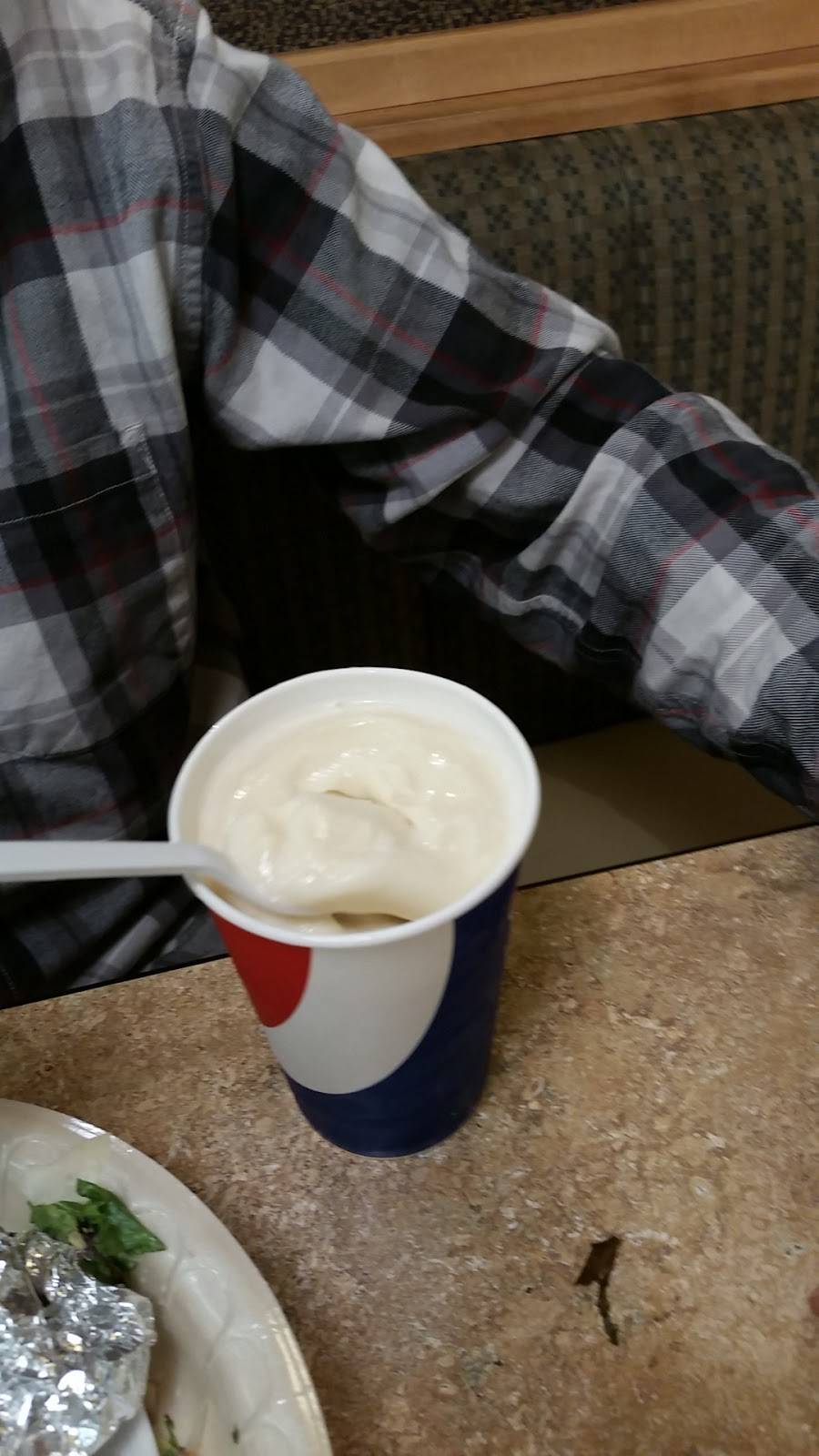 Jumbo Burgers | restaurant | 1775 W 2700 N, Ogden, UT 84404, USA | 8017370895 OR +1 801-737-0895