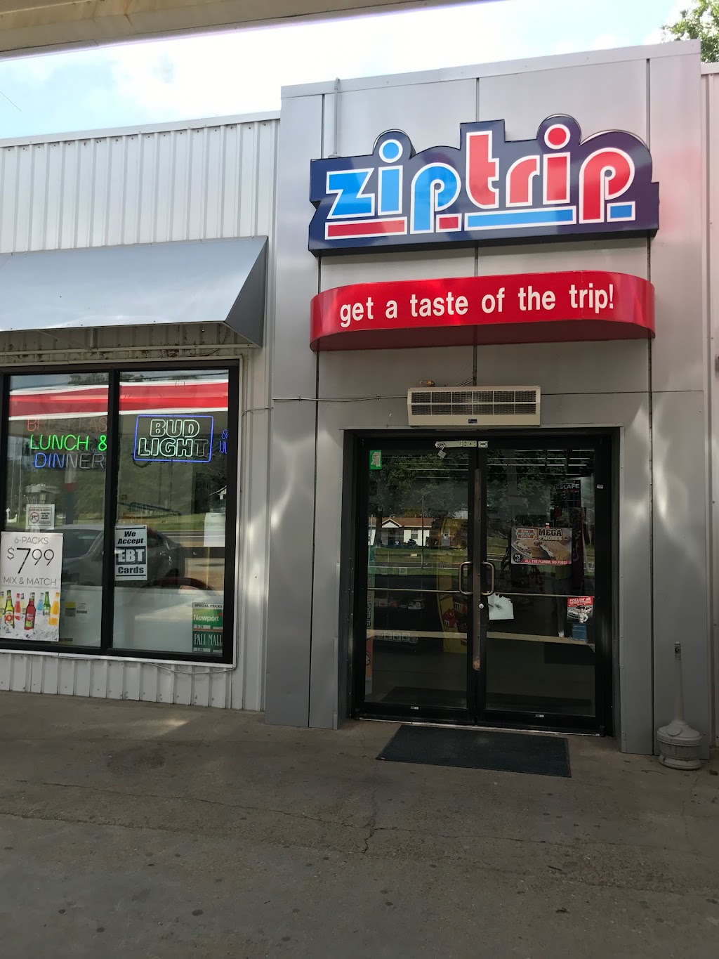 Zip Trip Shaw | restaurant | 208 US-61, Shaw, MS 38773, USA | 6625793197 OR +1 662-579-3197