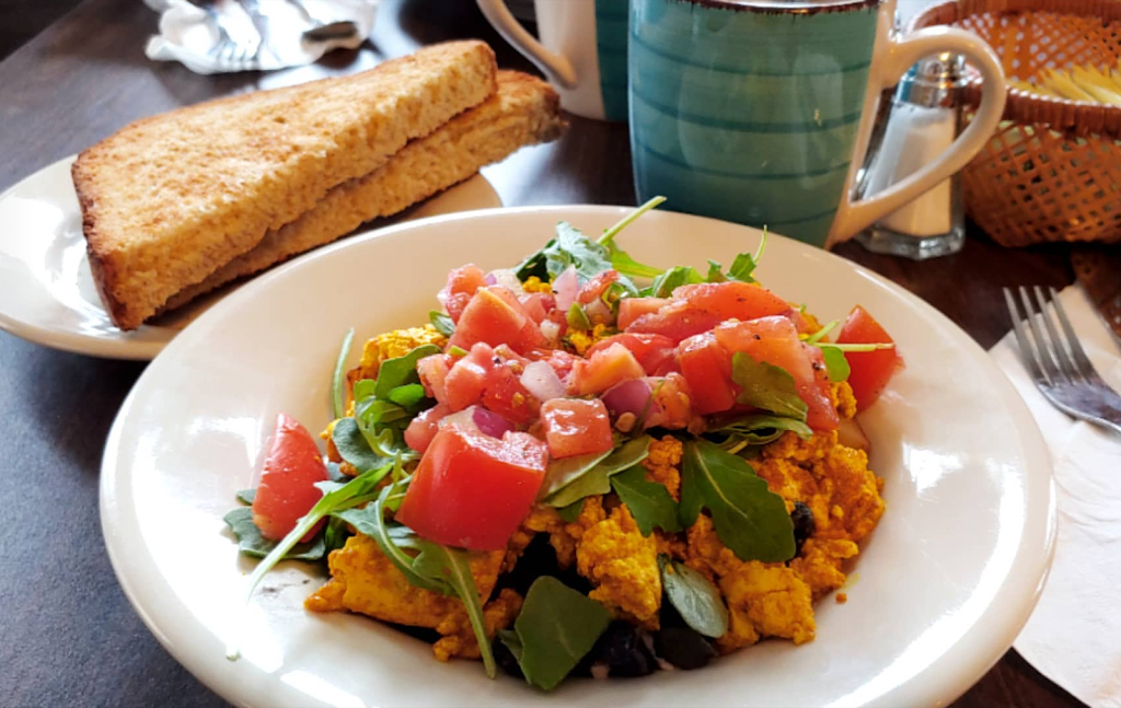 Homegrown Bistro | restaurant | 4211 N Buffalo St, Orchard Park, NY 14127, USA | 7167253849 OR +1 716-725-3849