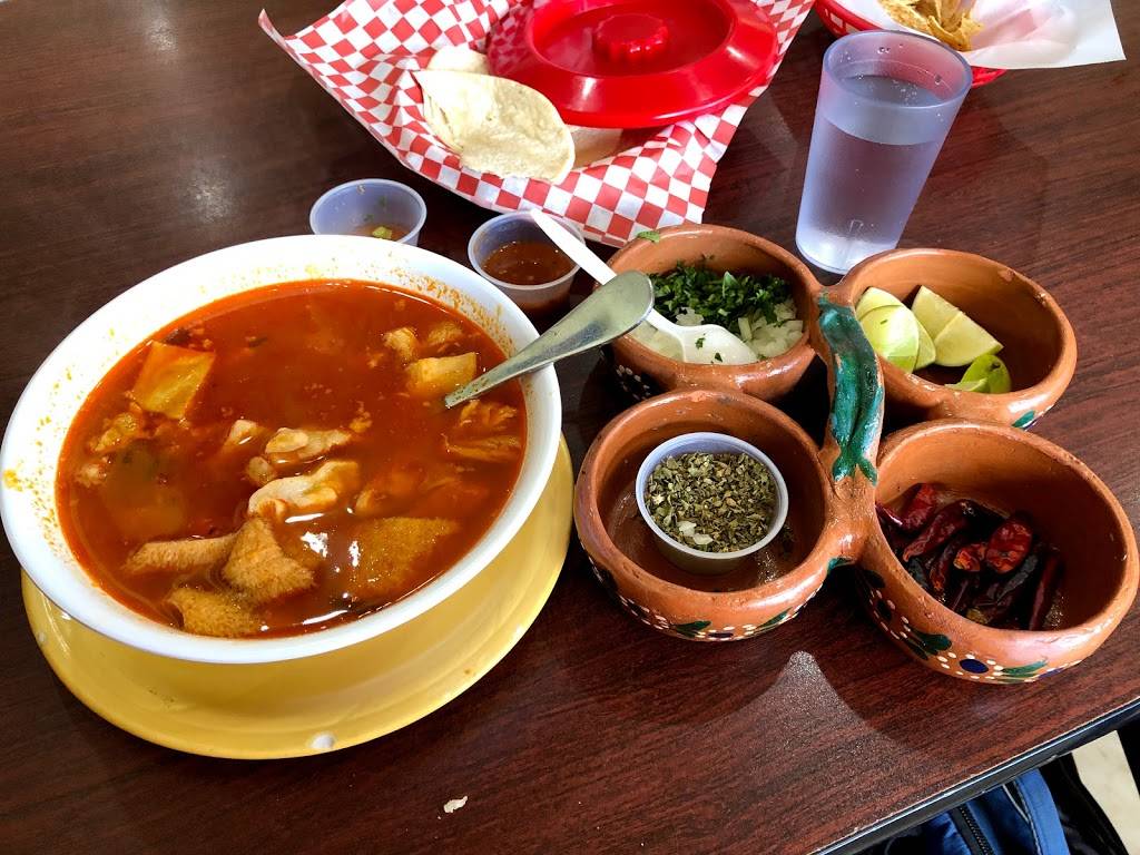 Los Cuates Taqueria | restaurant | 140 Hazelwood Dr, South San Francisco, CA 94080, USA | 6507458203 OR +1 650-745-8203