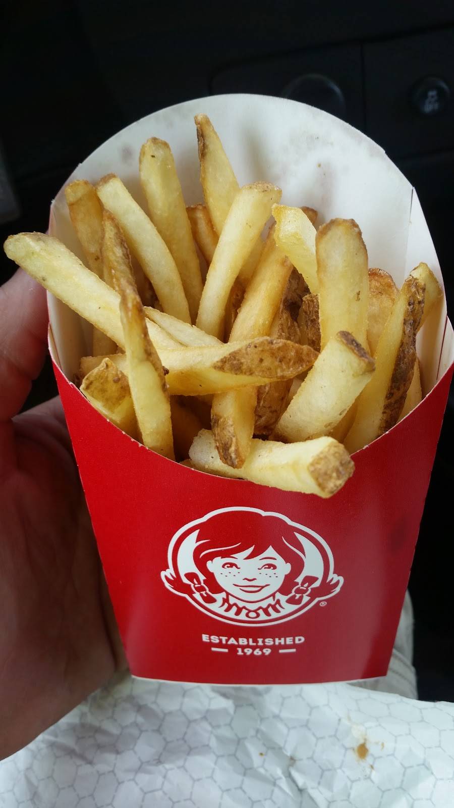 Wendys | restaurant | 6925 S Lindbergh Blvd, St. Louis, MO 63125, USA | 3148921239 OR +1 314-892-1239