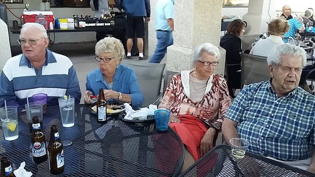 Fat Willys Family Sports Grill | restaurant | 2250 S Buttercup, Mesa, AZ 85209, USA | 4803540202 OR +1 480-354-0202