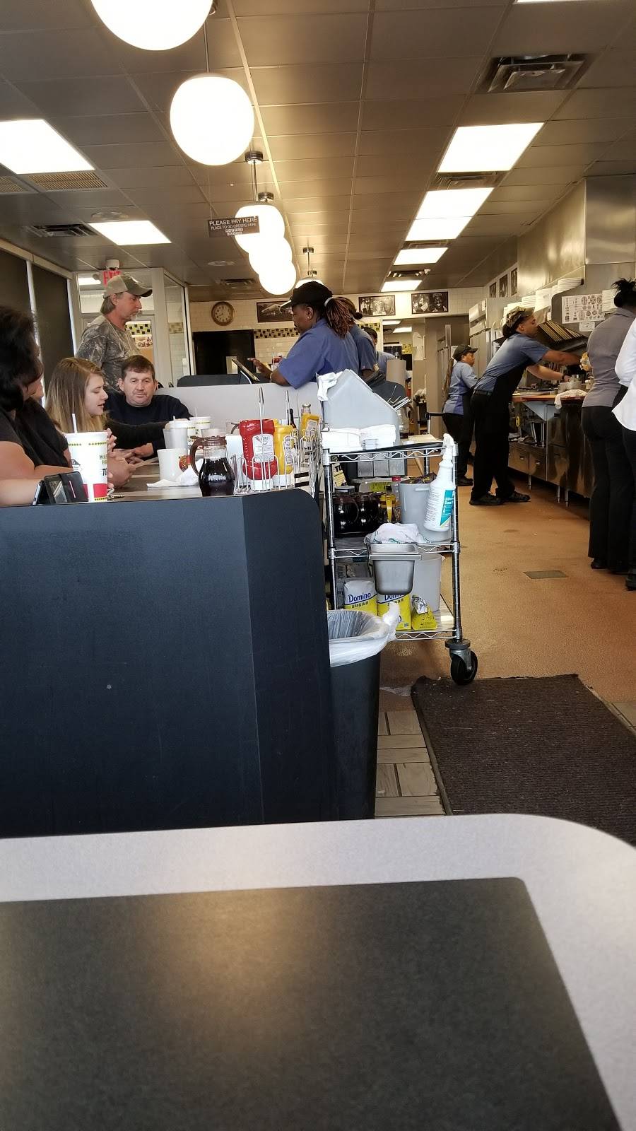 Waffle House | restaurant | 1205 Hwy 45 N, Columbus, MS 39705, USA | 6625709226 OR +1 662-570-9226