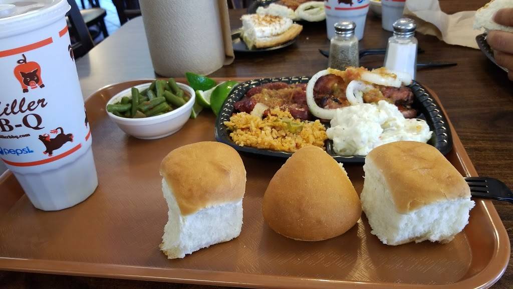Bill Miller Bar-B-Q | restaurant | 910 E, Probandt, San Antonio, TX 78204, USA | 2102264707 OR +1 210-226-4707