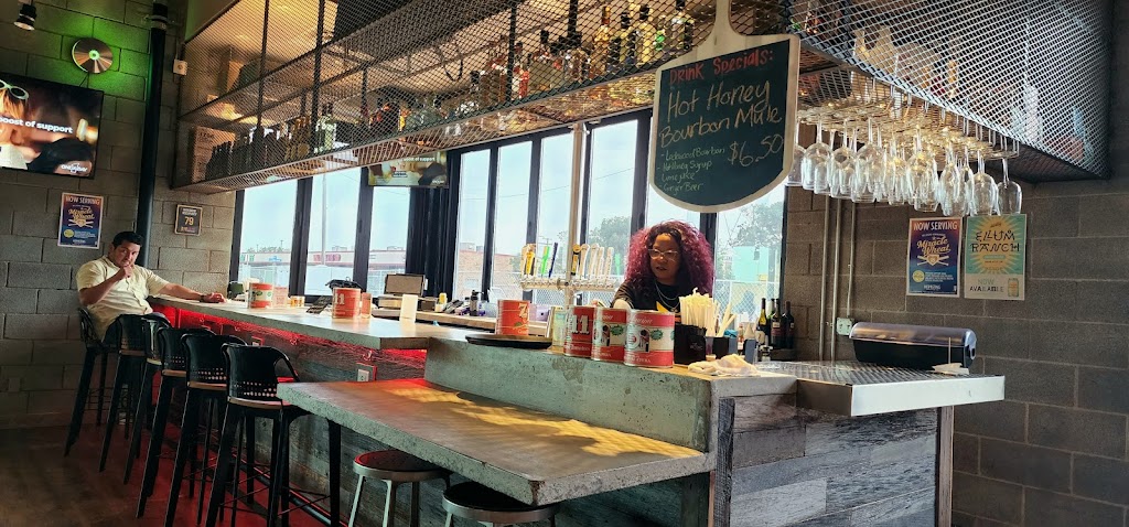 Greenville Avenue Pizza Company | restaurant | 520 Lockwood Dr Suite 200, Richardson, TX 75080, USA | 4698250777 OR +1 469-825-0777