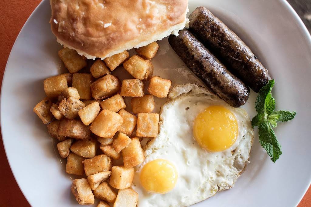 Toast Of West Ashley | restaurant | 2026 Savannah Hwy, Charleston, SC 29414, USA | 8435560006 OR +1 843-556-0006