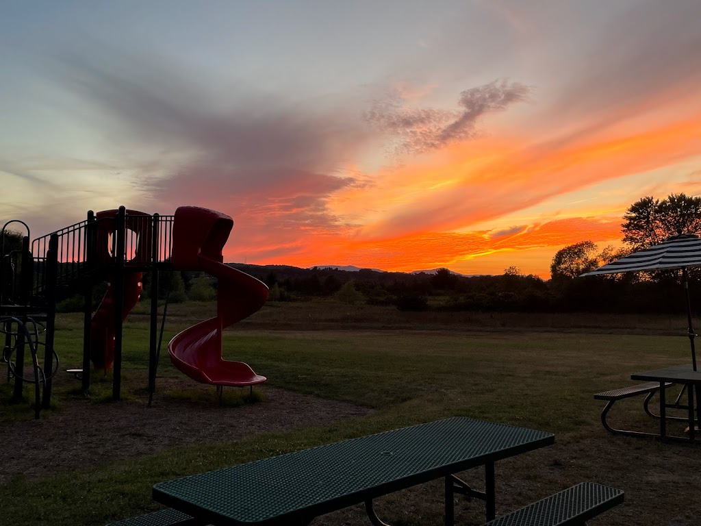 Iron & Grass | restaurant | 3521 U.S. 9, Hudson, NY 12534, USA | 5187519908 OR +1 518-751-9908