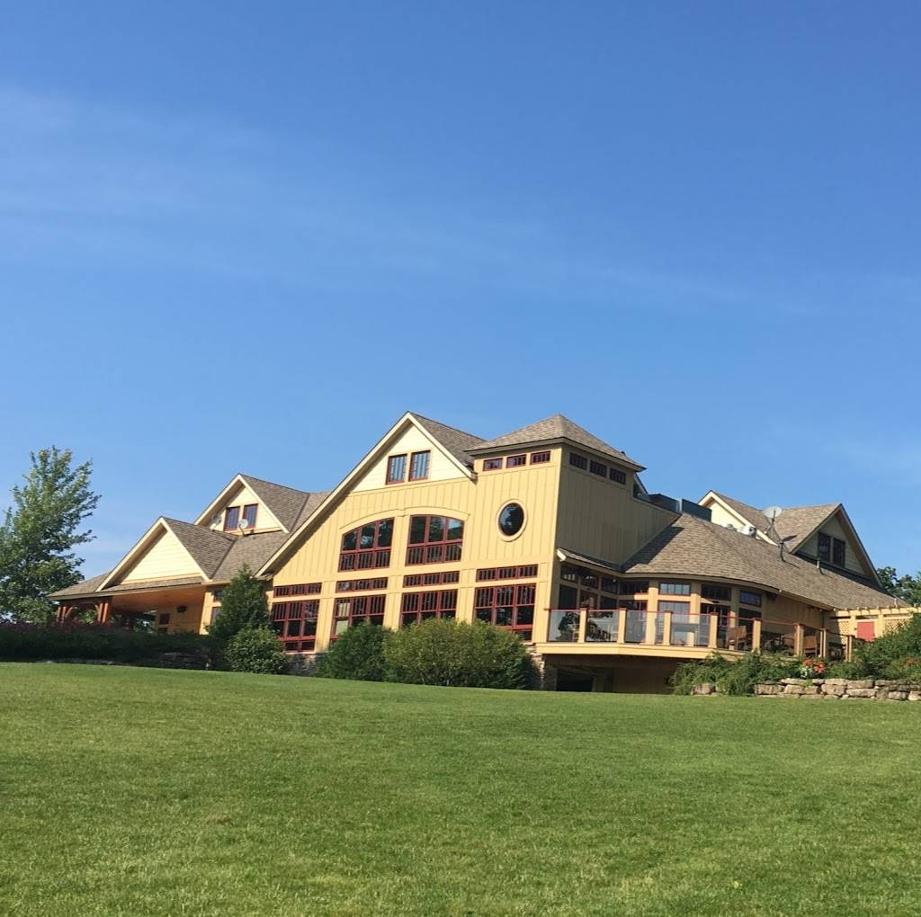 True North Golf Club | restaurant | 2500 True N Dr, Harbor Springs, MI 49740, USA | 2315263300 OR +1 231-526-3300