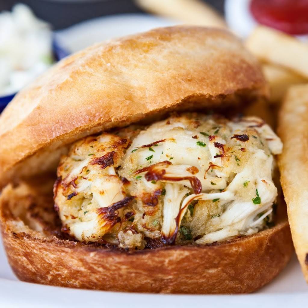 Armadillos Restaurant | restaurant | 132 Dock St, Annapolis, MD 21401, USA | 4102800028 OR +1 410-280-0028