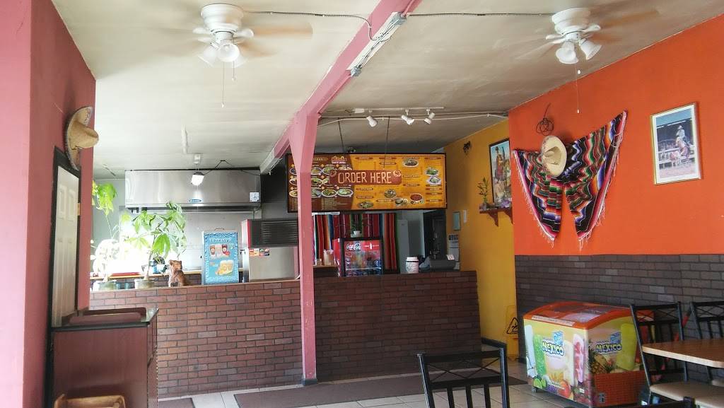 Mis Cuates Taco Shop | restaurant | 1777 Pala Mission Rd, Pala, CA 92059, USA | 7607421302 OR +1 760-742-1302