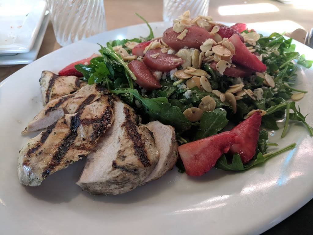 Cedar Street Grille | restaurant | 12 Cedar St, Sturbridge, MA 01566, USA | 5083475800 OR +1 508-347-5800