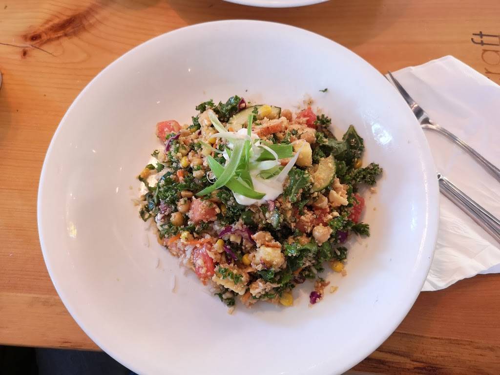 Craft Food House | restaurant | 201 Division St, Cobourg, ON K9A 3P6, Canada | 9053779917 OR +1 905-377-9917