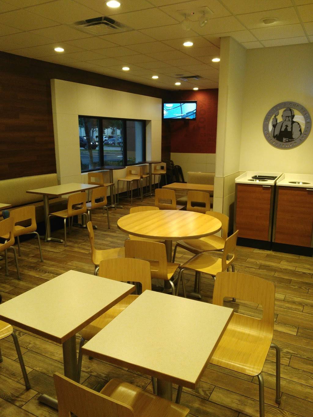 Wendys | restaurant | 1190 NE 23rd St, Pompano Beach, FL 33060, USA | 9547859209 OR +1 954-785-9209
