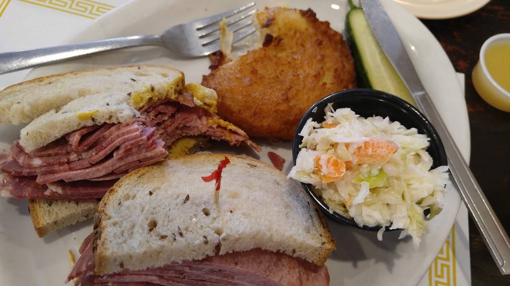 Flakowitz of Boynton | restaurant | 7410 W Boynton Beach Blvd, Boynton Beach, FL 33437, USA | 5617424144 OR +1 561-742-4144