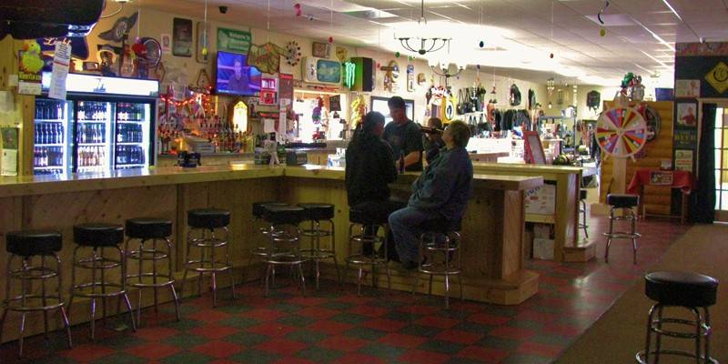 Captain Nemos Pub & Grub | night club | 214 2nd Ave N, Park Falls, WI 54552, USA | 7157625557 OR +1 715-762-5557