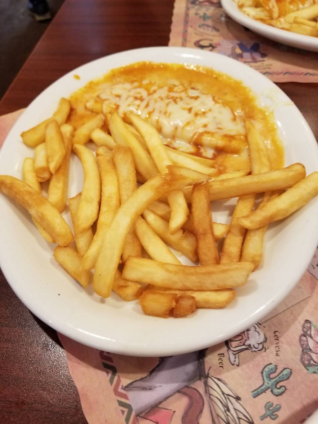 La Quesadilla Mexican Grill | restaurant | 10033 Wicker Ave # 13, St John, IN 46373, USA | 2193657357 OR +1 219-365-7357