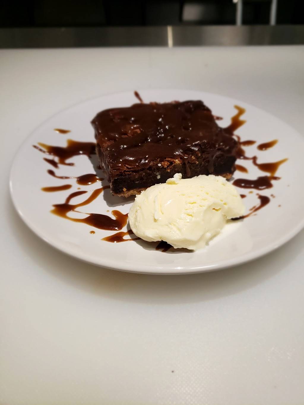 Loco Meaux Brew Pub | restaurant | 302 E Main St Ste.200, Kilgore, TX 75662, USA | 9035761876 OR +1 903-576-1876