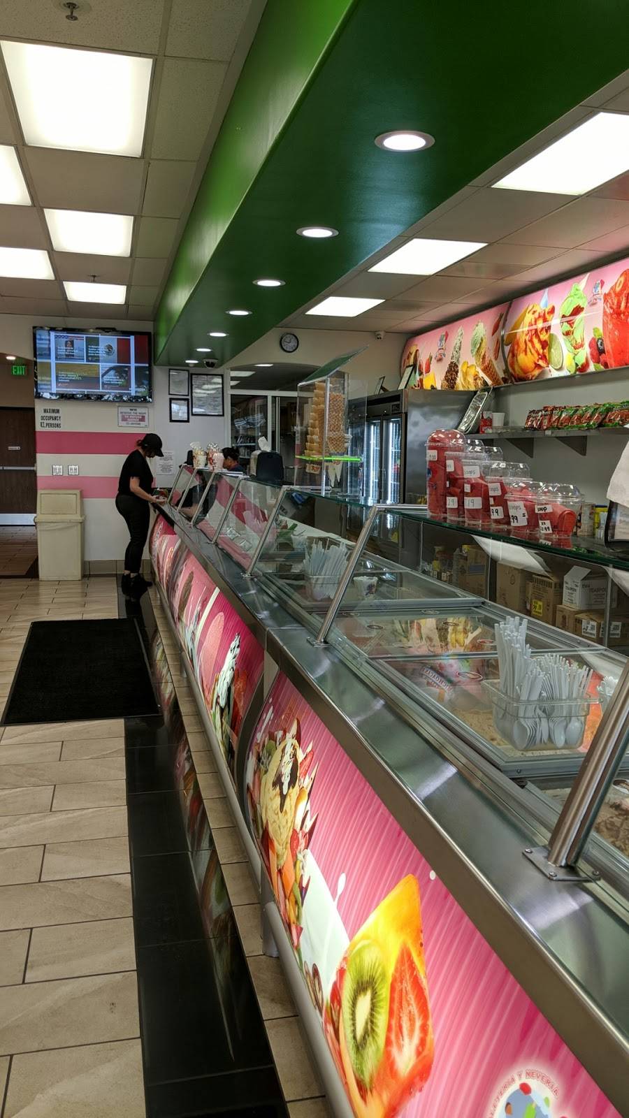 La Michoacana Premium | meal takeaway | 1327 E 4th St, Ontario, CA 91764, USA | 9093911062 OR +1 909-391-1062