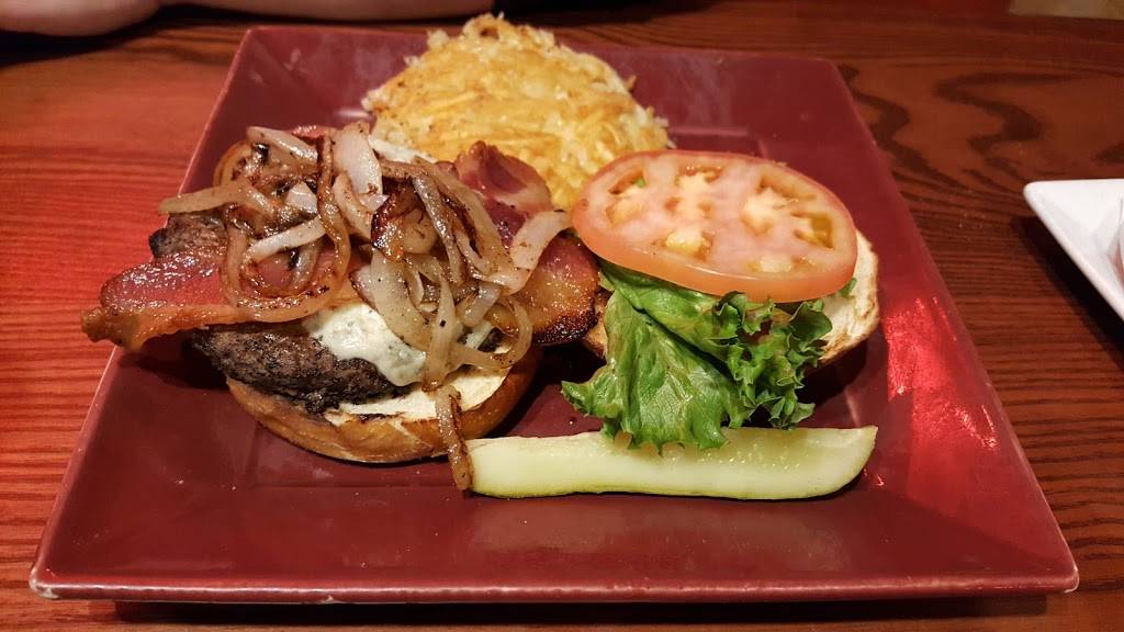 Grizzlys Wood Fired Grill | restaurant | 3039 Medco Ct, La Crosse, WI 54601, USA | 6087816630 OR +1 608-781-6630