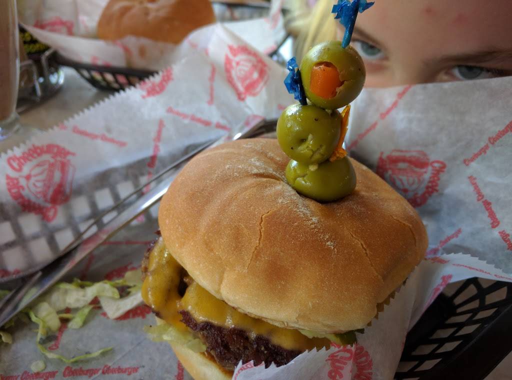 Cheeburger Cheeburger | restaurant | 1975 Periwinkle Way #4112, Sanibel, FL 33957, USA | 2394726111 OR +1 239-472-6111