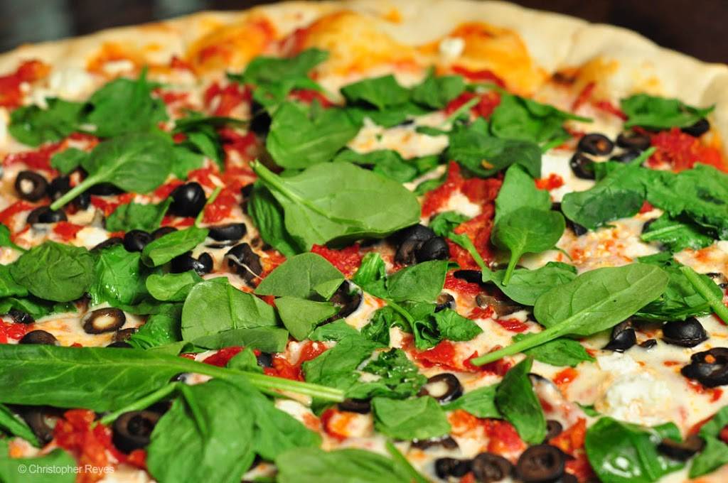 Aldos Pizza Pies - Midtown | restaurant | 752 Cooper St, Memphis, TN 38104, USA | 9017257437 OR +1 901-725-7437