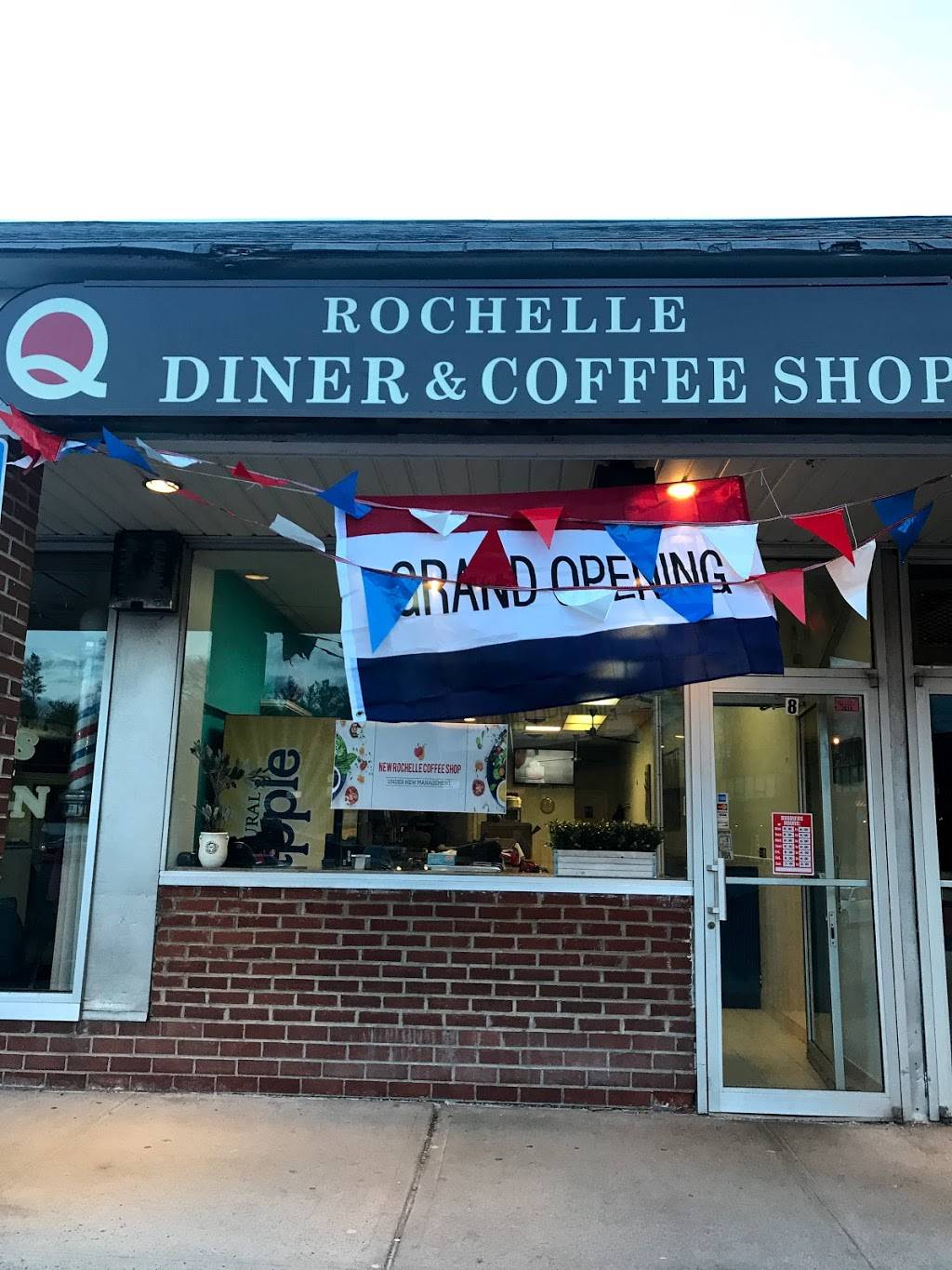 Rochelle Coffee Shop | cafe | 8 Quaker Ridge Rd, New Rochelle, NY 10804, USA | 9149180716 OR +1 914-918-0716