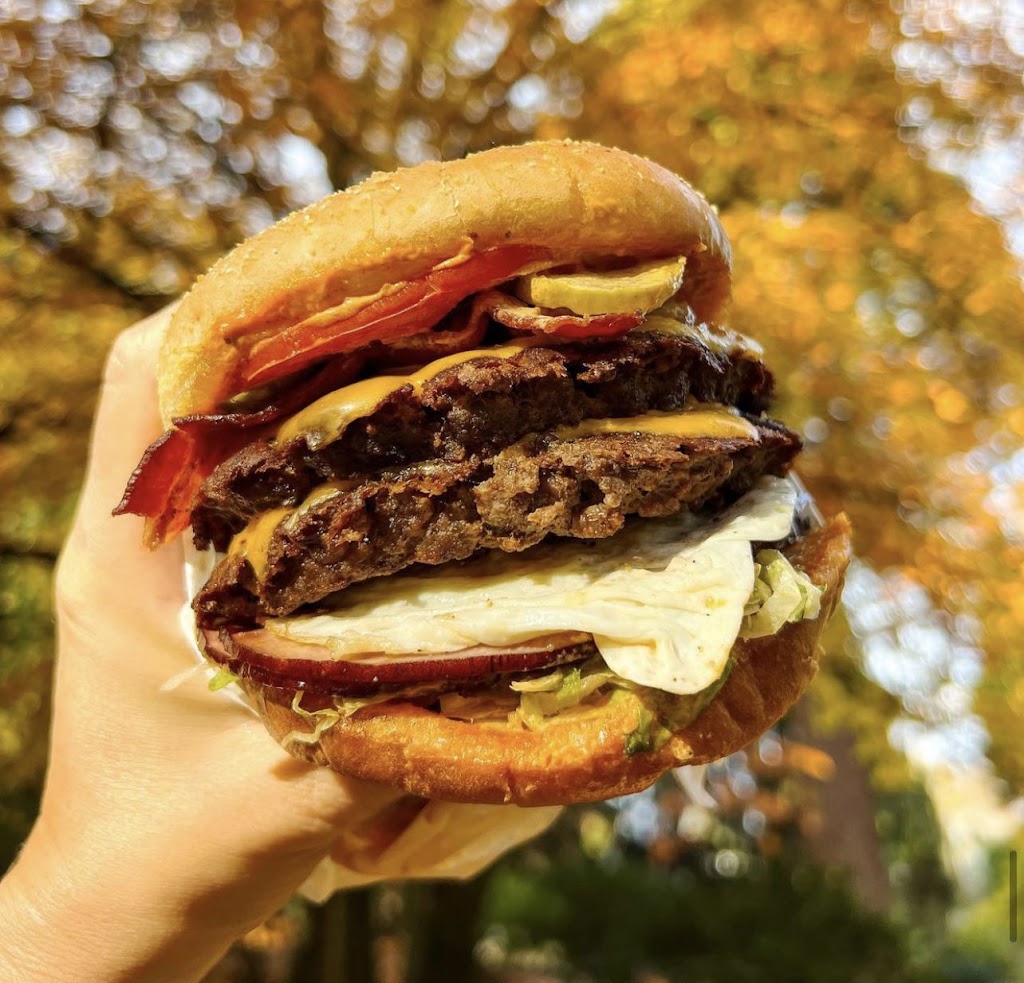 Killer Burger | meal takeaway | 1620 NW 23rd Ave, Portland, OR 97210, USA | 9717034102 OR +1 971-703-4102