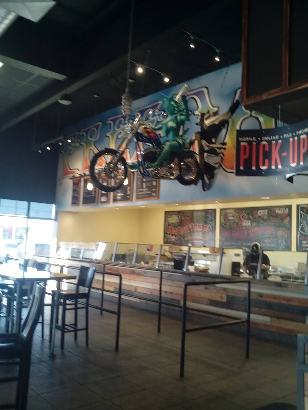 Freebirds World Burrito | restaurant | 125 Northwest Loop 410 Ste. 440, San Antonio, TX 78216, USA | 2105259990 OR +1 210-525-9990