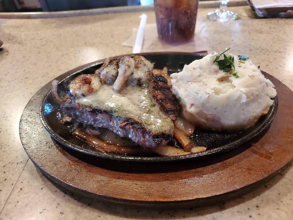 Applebees Grill + Bar | restaurant | 951 Cedar Lake Rd, Biloxi, MS 39532, USA | 2287023700 OR +1 228-702-3700