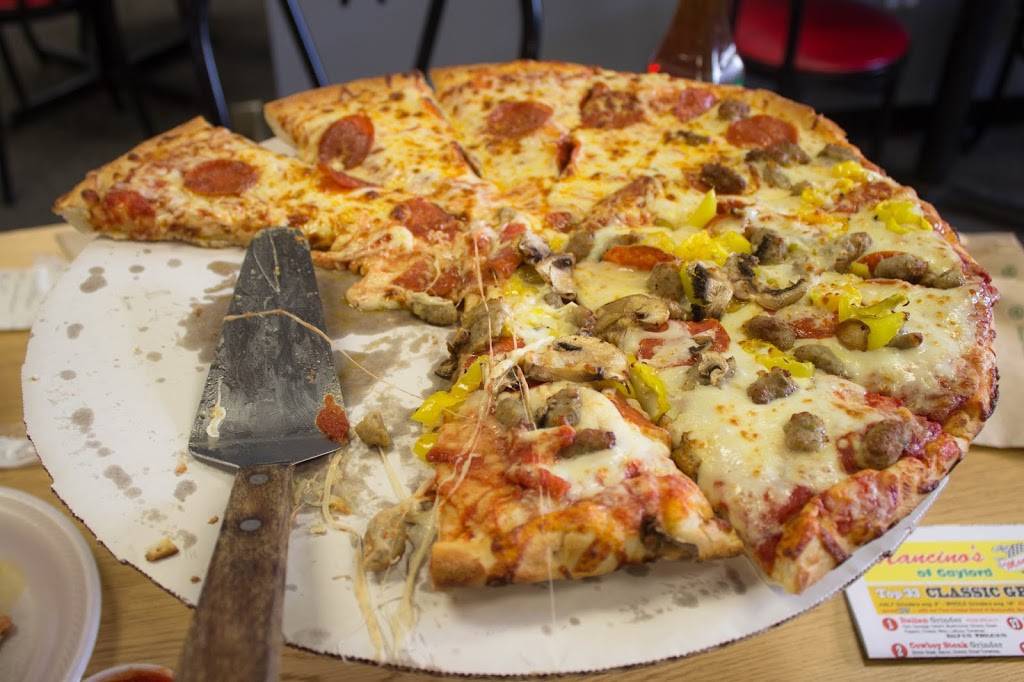 Mancinos of Gaylord | restaurant | 1157 S Otsego Ave, Gaylord, MI 49735, USA | 9897057332 OR +1 989-705-7332